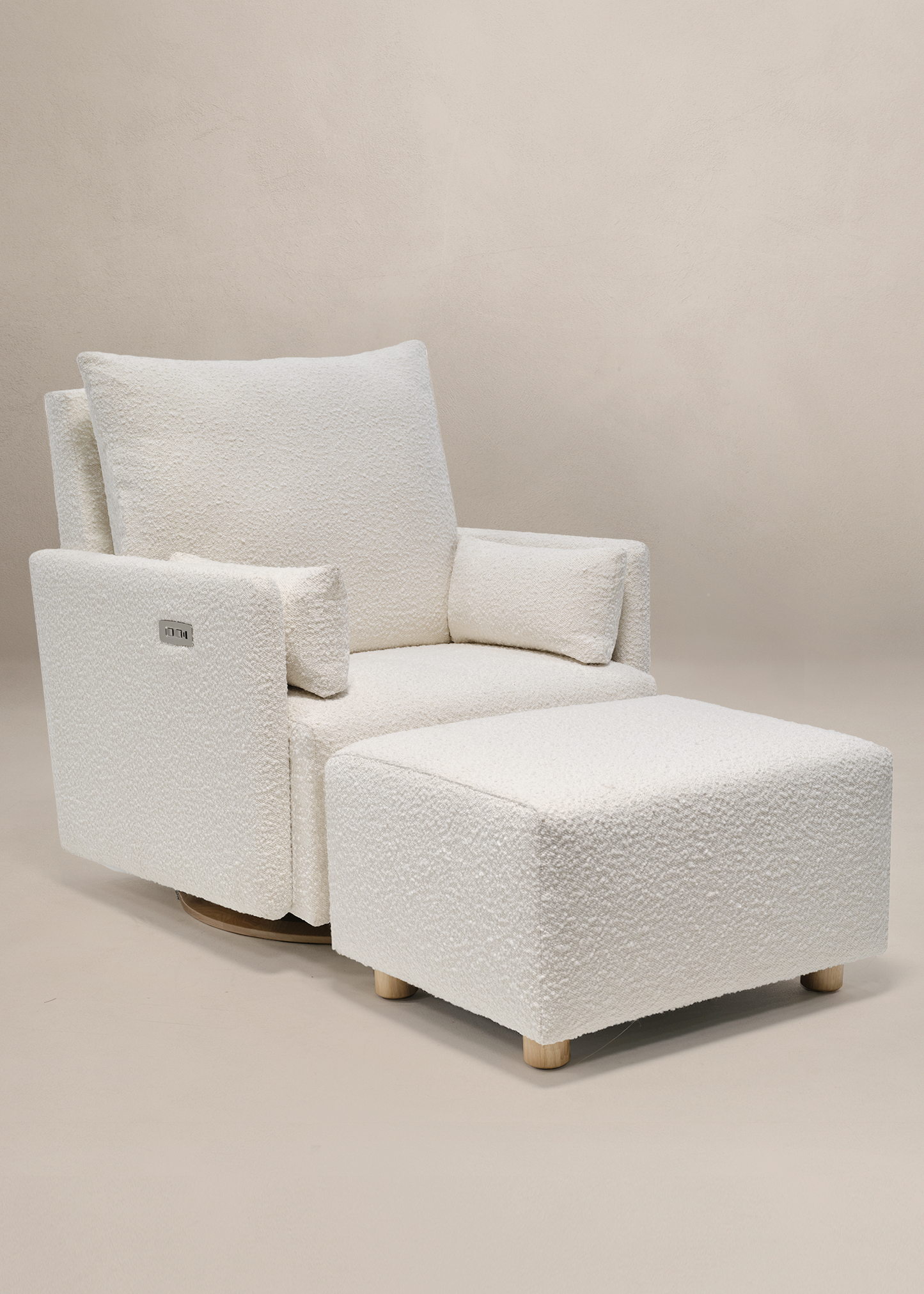 HIGH PERFORMANCE BOUCLE OYSTER
