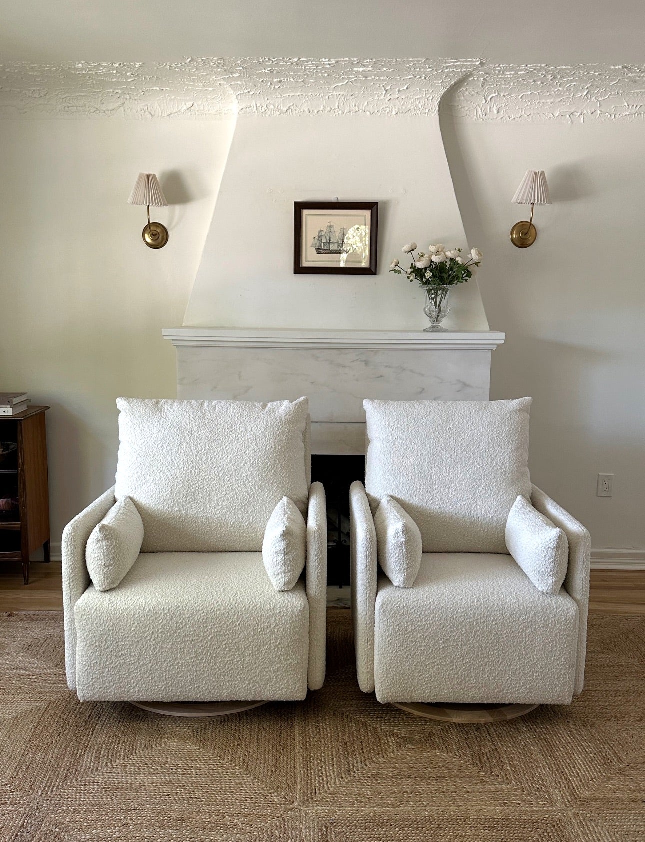 Ollie: a chair and a half - Nursery Recliner
